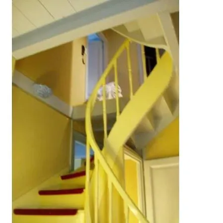 Bellevue De La Rive Gauche B&B